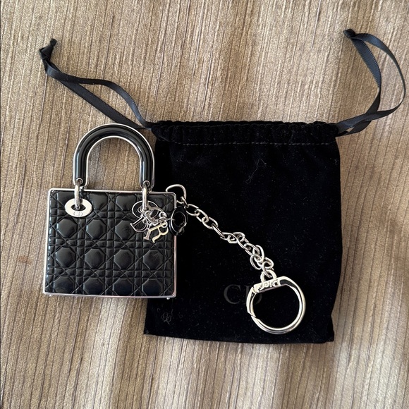 Vintage Dior Cosmetics Lady Dior Bag Charm Key Ring Palette - Picture 8 of 10